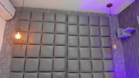 Snapshot of mile_u chatting on January 28, 9:51 am Milena online show from January 28, 9:51 am