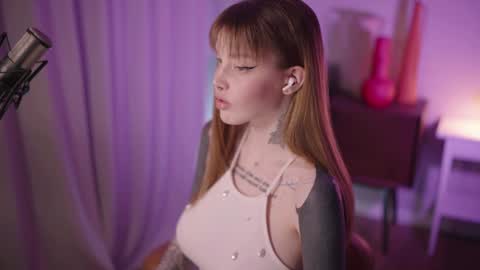 Snapshot of mileeena chatting on January 10, 4:09 pm M  Telegram mamagotachannel online show from January 10, 4:09 pm