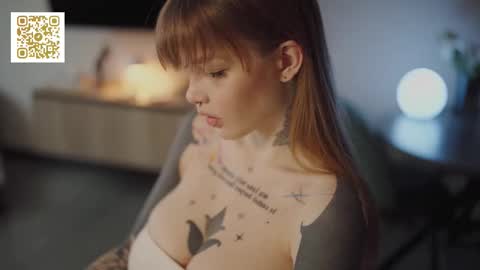 Snapshot of mileeena chatting on October 21, 12:06 pm M  Telegram mamagotachannel online show from October 21, 12:06 pm