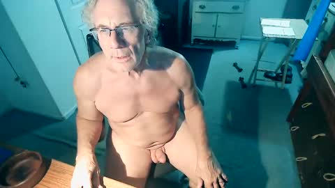 Milehi1958 online show from January 29, 12:12 am