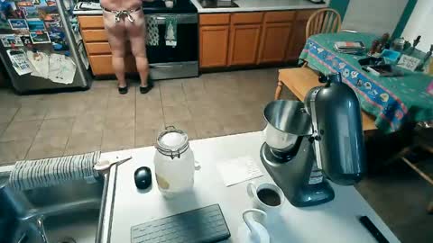 Milehi1958 online show from February 15, 3:17 pm