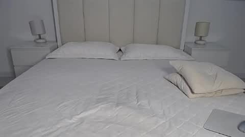 Snapshot of milena29 chatting on December 4, 5:28 am Milena online show from December 4, 5:28 am