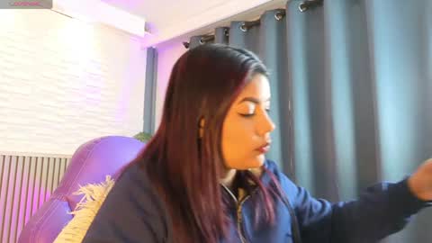 milena_lawson online show from April 22, 12:39 pm