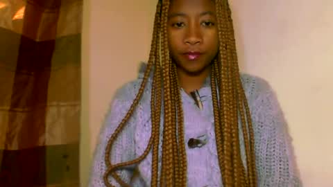 Snapshot of milennah chatting on July 7, 8:51 am milennah online show from July 7, 8:51 am