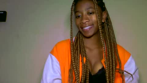 Snapshot of milennah chatting on July 9, 9:41 pm milennah online show from July 9, 9:41 pm