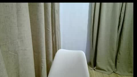 Snapshot of miletera chatting on October 14, 12:28 pm miletera online show from October 14, 12:28 pm