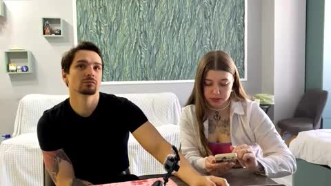 Miley and Michael online show from March 12, 10:54 am