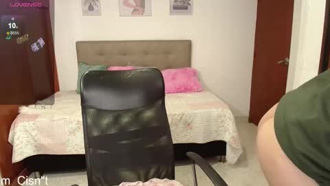 Miley online show from January 11, 1:22 pm