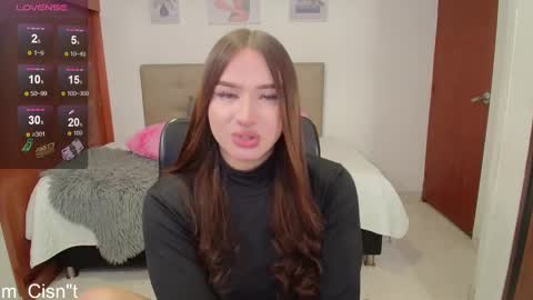 Miley online show from February 12, 5:26 pm