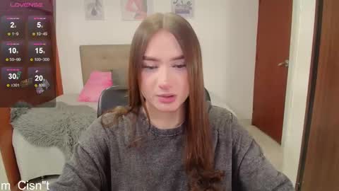 Miley online show from February 22, 1:35 pm