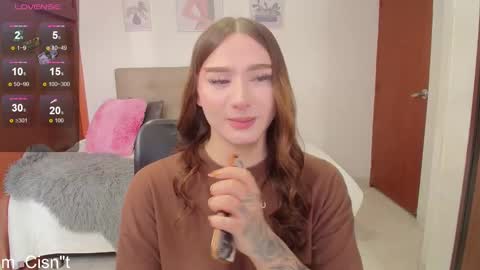 Miley online show from March 8, 2:51 pm