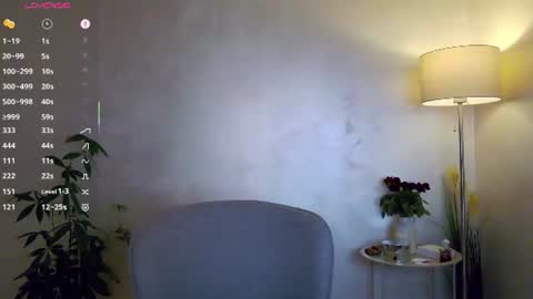 Snapshot of miley_me chatting on July 22, 6:38 am M online show from July 22, 6:38 am