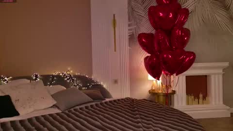 Miley online show from February 15, 8:24 am