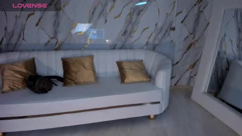 Miley Cruz  IG miley model23 online show from February 17, 5:04 am