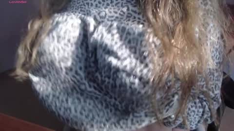 Ines online show from December 10, 9:01 am