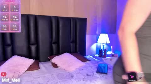 Snapshot of milf_meli chatting on September 27, 7:52 pm milf_meli online show from September 27, 7:52 pm