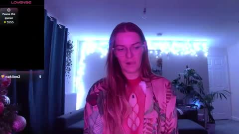 Milf Tara36 online show from December 25, 5:26 pm