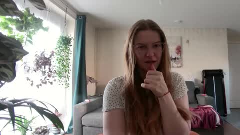 Milf Tara36 online show from January 27, 9:13 am