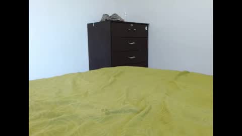 milfevha online show from October 25, 10:15 pm