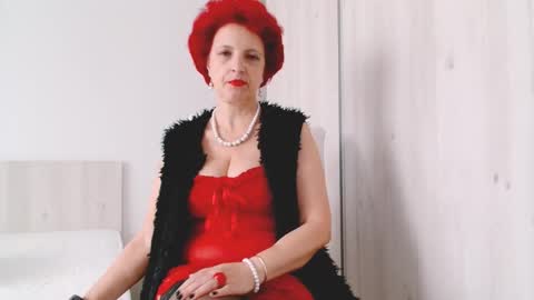 Milfsupreme online show from October 9, 11:30 am