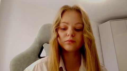 miliaaspiri online show from January 18, 8:29 am