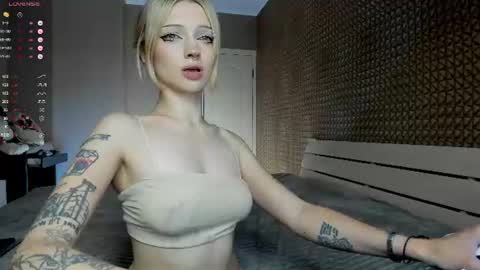 Snapshot of milinamarvelous chatting on June 11, 12:54 am Mila 3 aka Deepthroat World Champion online show from June 11, 12:54 am
