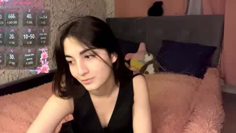 Snapshot of milinanoir chatting on March 15, 7:20 pm milinanoir online show from March 15, 7:20 pm