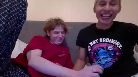 milkand_honey online show from October 27, 10:03 pm