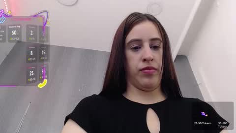 Snapshot of milker_amira chatting on September 18, 1:46 pm Amira online show from September 18, 1:46 pm