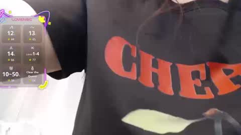 Snapshot of milker_amira chatting on September 23, 3:04 pm Amira online show from September 23, 3:04 pm