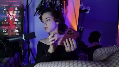 milkingmarlo online show from September 22, 12:34 am