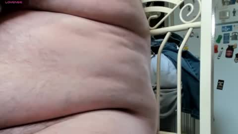 Snapshot of milkman2484 chatting on May 23, 7:29 pm MilkMan2484 online show from May 23, 7:29 pm
