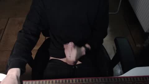 Snapshot of milkmeup_thick chatting on July 7, 3:49 pm milkmeup_thick online show from July 7, 3:49 pm