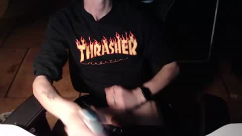 Snapshot of milkmeup_thick chatting on July 19, 10:13 pm milkmeup_thick online show from July 19, 10:13 pm