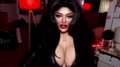 milkshakelavinia online show from January 12, 11:26 pm