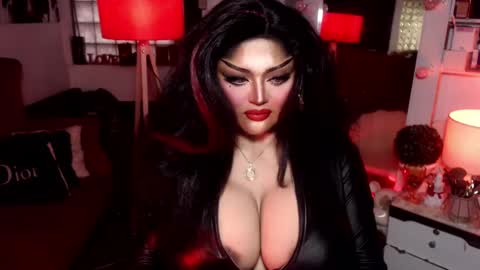 milkshakelavinia online show from January 15, 4:25 am