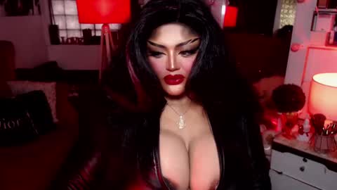 milkshakelavinia online show from January 17, 3:23 am