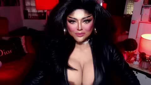 milkshakelavinia online show from January 21, 7:26 am