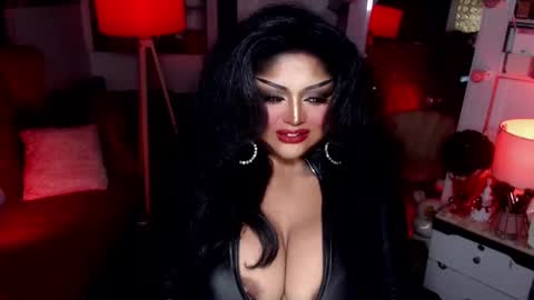 milkshakelavinia online show from January 27, 8:29 am