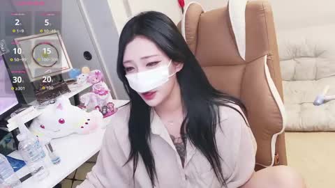 Snapshot of milksola chatting on May 5, 12:24 pm milksola online show from May 5, 12:24 pm