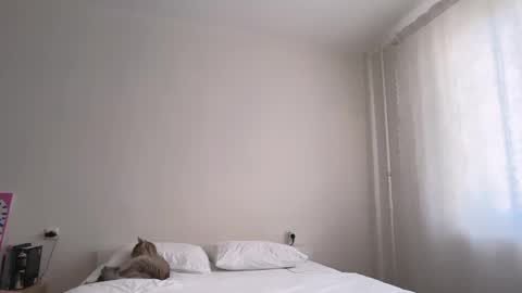 milky__way_ online show from March 22, 12:41 pm