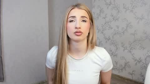 Vivian online show from January 17, 8:56 am