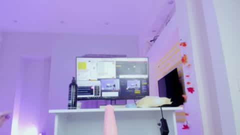 Vivian online show from March 3, 11:22 am