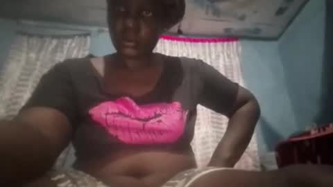 milkyebony254 online show from September 12, 8:31 pm