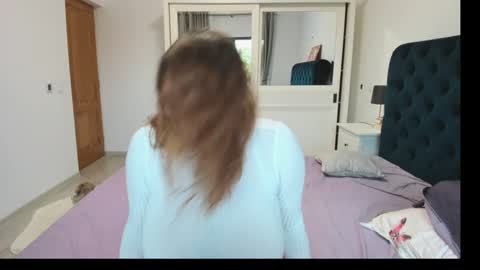 Snapshot of milkykandy chatting on September 12, 1:33 pm Livia online show from September 12, 1:33 pm