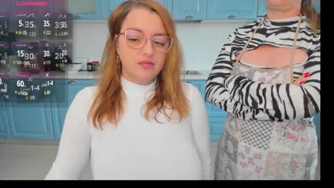 Snapshot of milkykandy chatting on September 19, 7:10 am Livia online show from September 19, 7:10 am