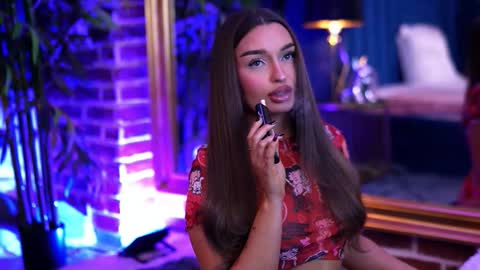 Milla online show from November 14, 8:13 am