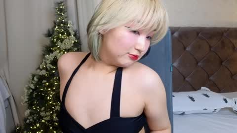 Milla or just Mi online show from December 24, 5:44 pm