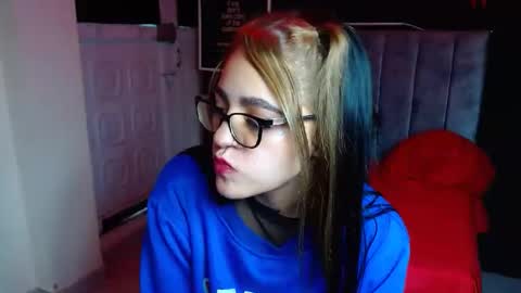 Violeta online show from January 3, 9:15 pm