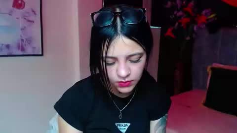 Violeta online show from December 4, 3:21 pm